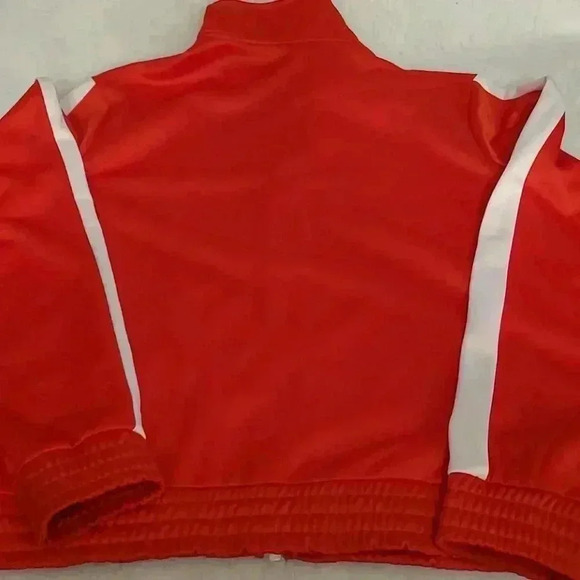 ♥️Red sweet sheen like fabric jacket - Picture 3 of 6